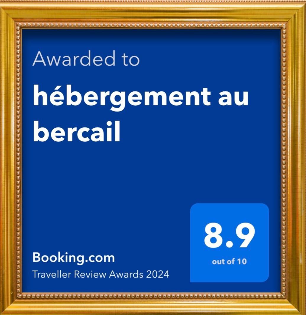 Hebergement Au Bercail Beaumont-sur-Sarthe Exterior foto